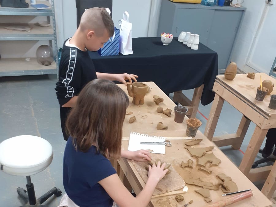 Atelier modelage de Céramique à Corseul près de Dinan (22)