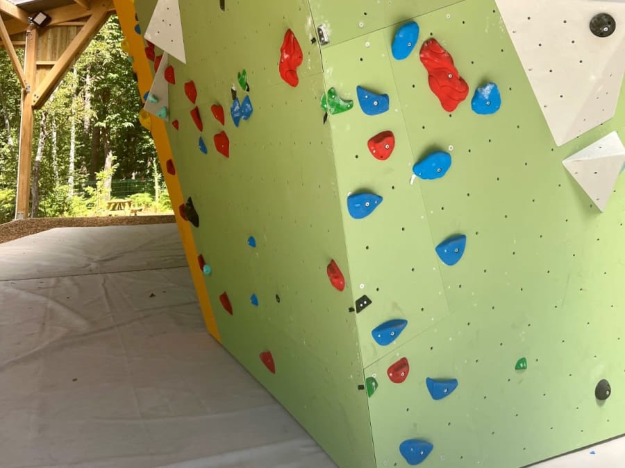 Escalada em blocos na floresta de Bruyères-le-Châtel (91)