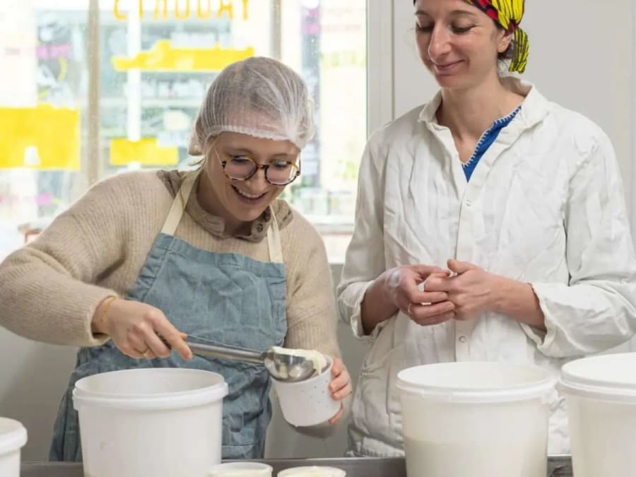 St Marcell'eaux cheese-making workshop in Bordeaux (33)