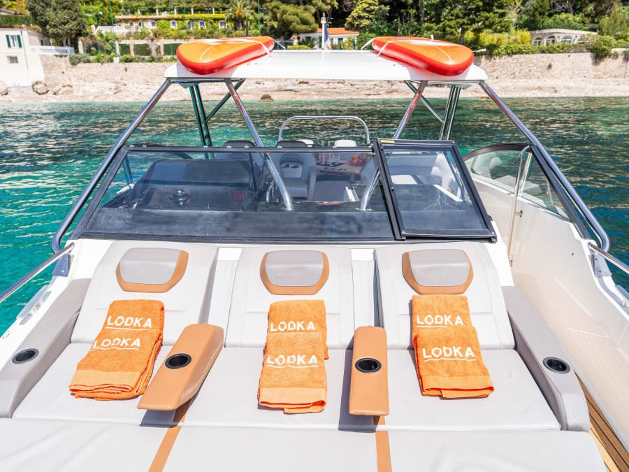 Croisière avec skipper sur la côte niçoise (06)