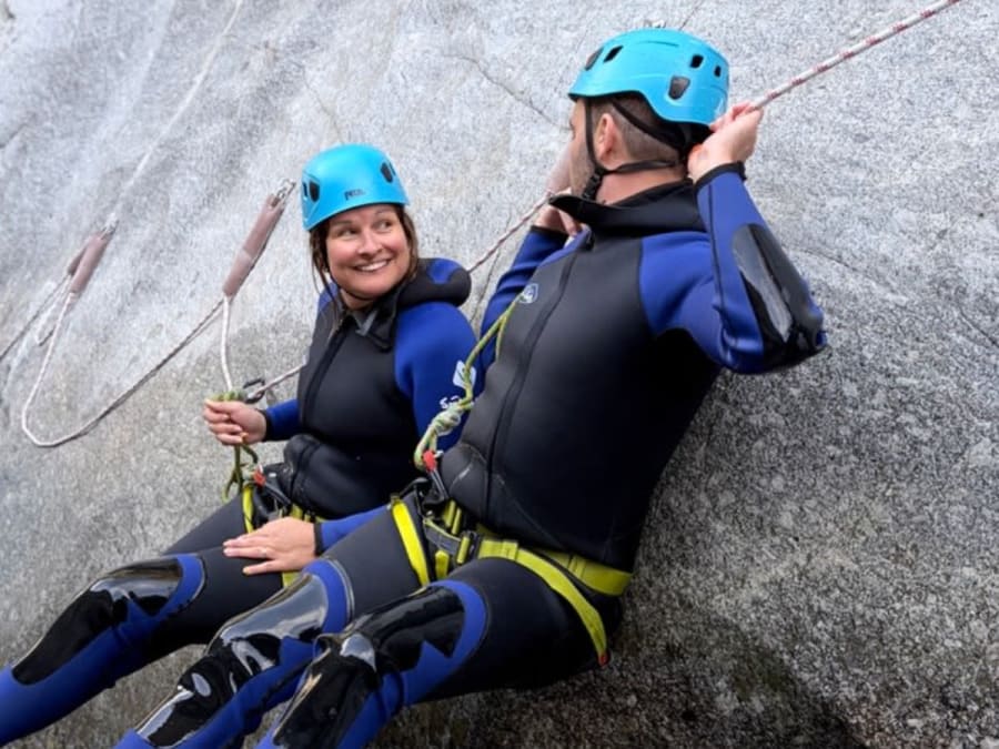 Giornata di canyoning di livello intermedio a Chassezac (48)