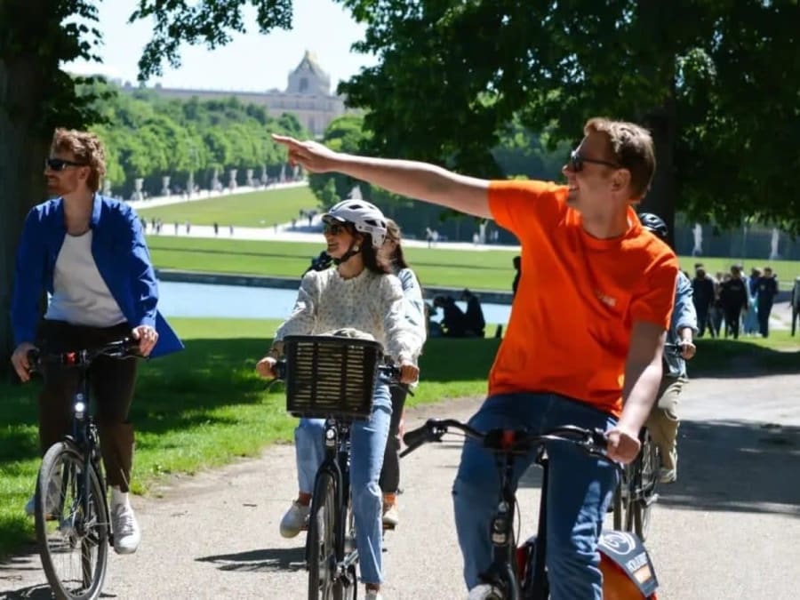 "Palace of Versailles" Guided Bike Tour