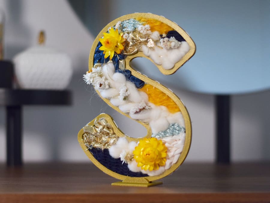 Workshop to create a woven and floral letter in Montauban (82)