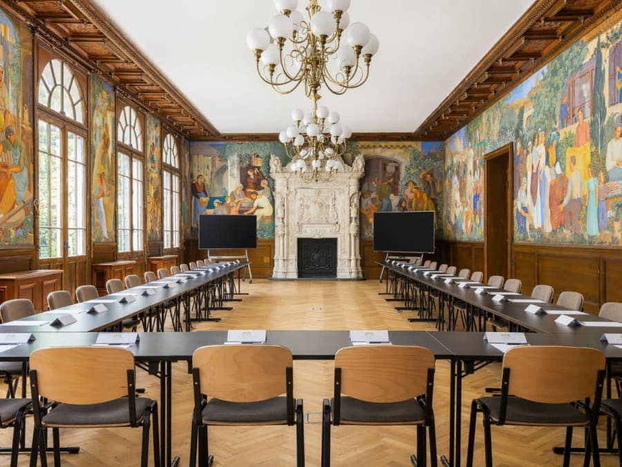Le Grand Hôtel Dieu à Nîmes (30)