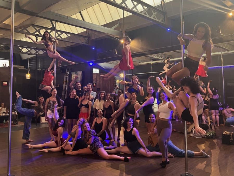 Initiation au Pole Dance à Lyon (69)