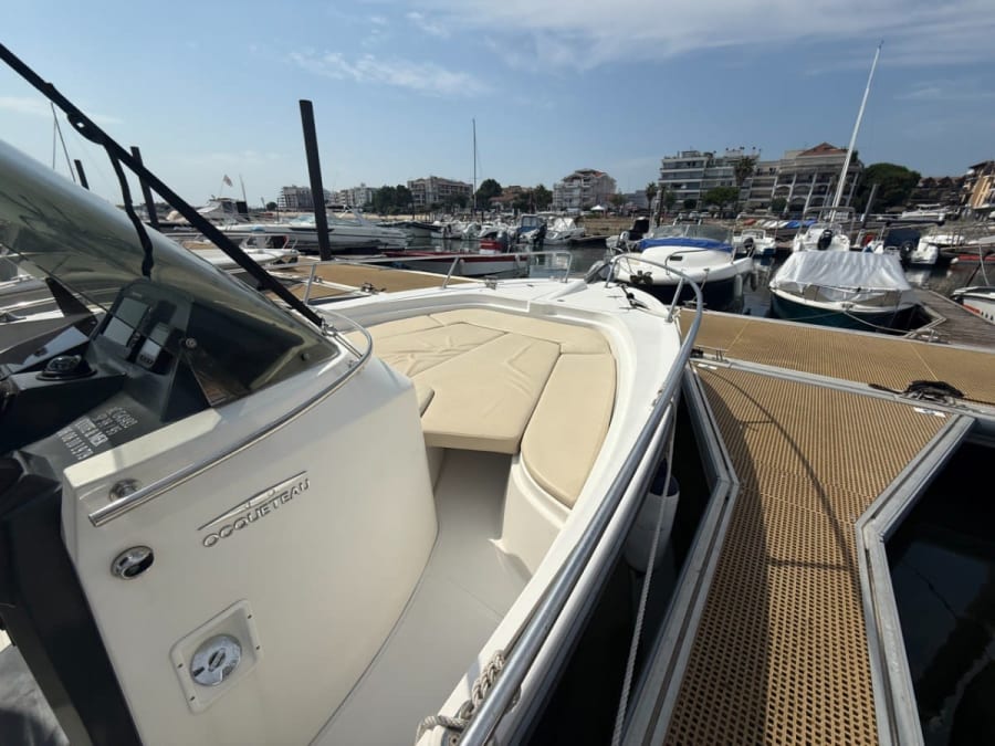 Location de bateau "Ocqueteau Abaco 800" 9 pers à Arcachon (33)