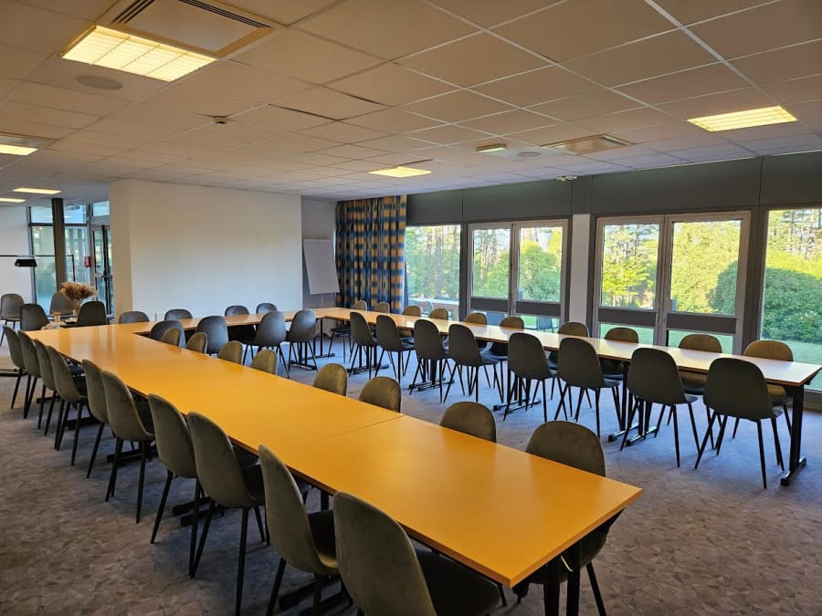 Sowell Hôtels Ardèche à Grospierres (07)