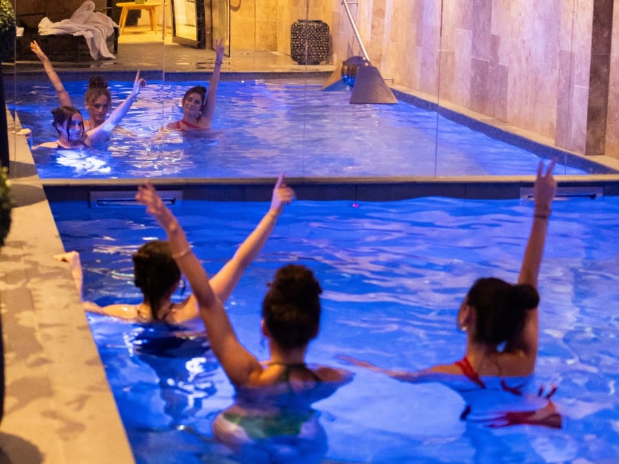 Spa del Hôtel Star Champs Elysées**** en el distrito 17 de París