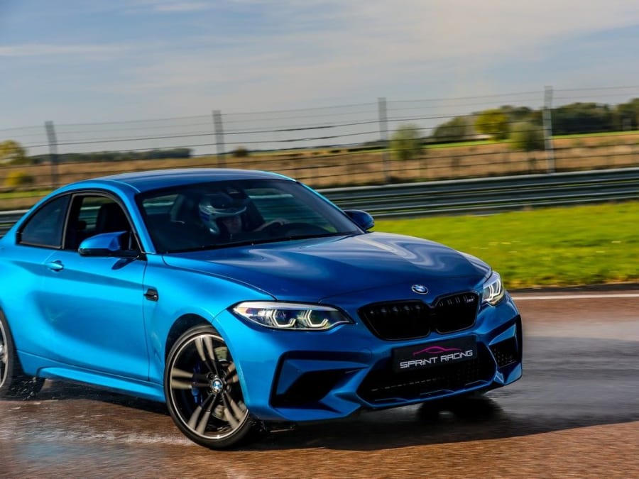 Stage de pilotage drift BMW M2, Circuit de la Ferté Gaucher (77)