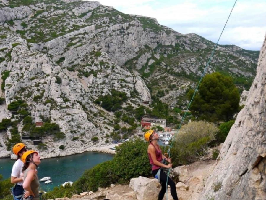 Iniciación a la escalada en las Calanques de Marsella (13)