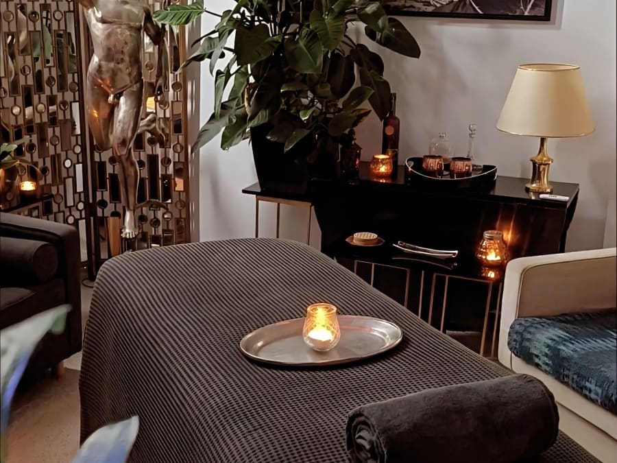 Full body massage in Paris 9th district