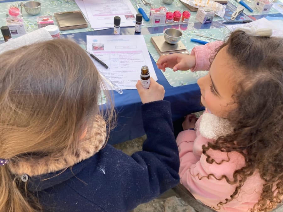 Anniversaire cosmétique naturel à Lévis-Saint-Nom (78)
