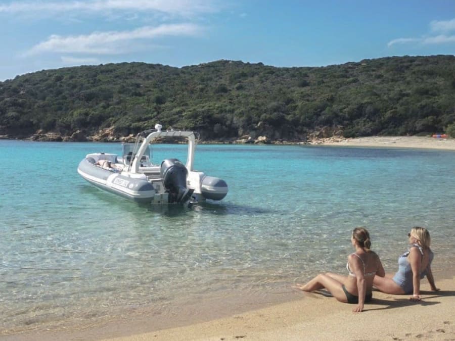 Location bateau avec permis "Capelli tempest 900" à Propriano 