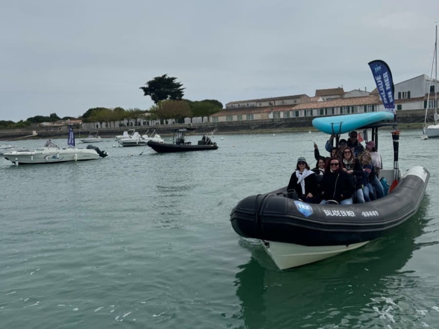 Sunset boat trip on the Ile de Ré (17)