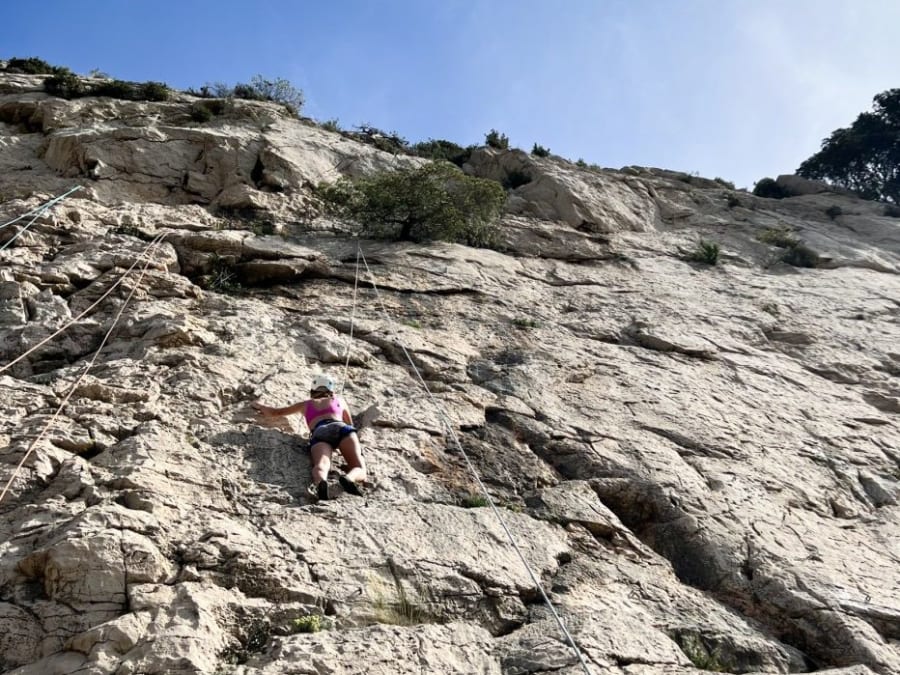 Iniciación a la escalada en las Calanques de Marsella (13)