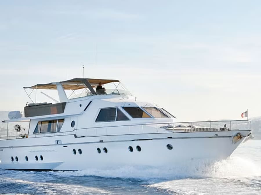 Yacht Cyos à Marseille 2ème