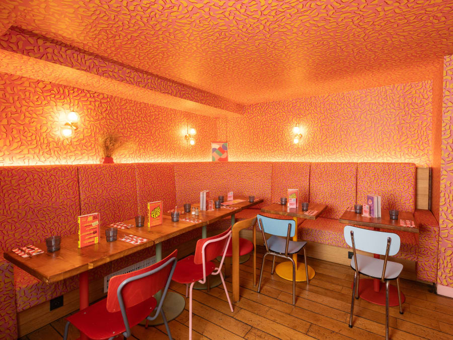 Brique Machine à Paris 2ème