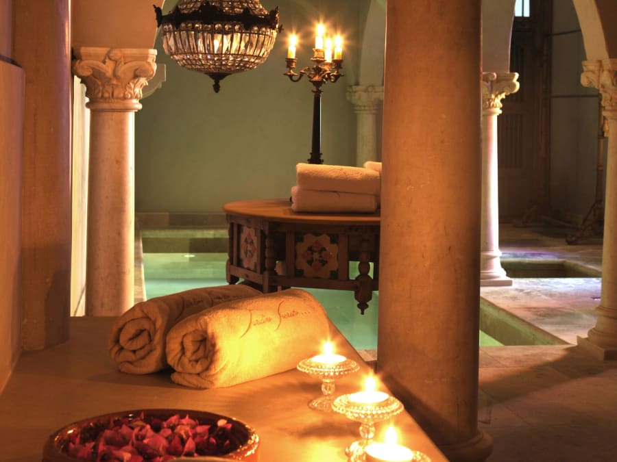 Hammam, gommage & massage à l'Hôtel Jardins Secrets 5* à Nîmes
