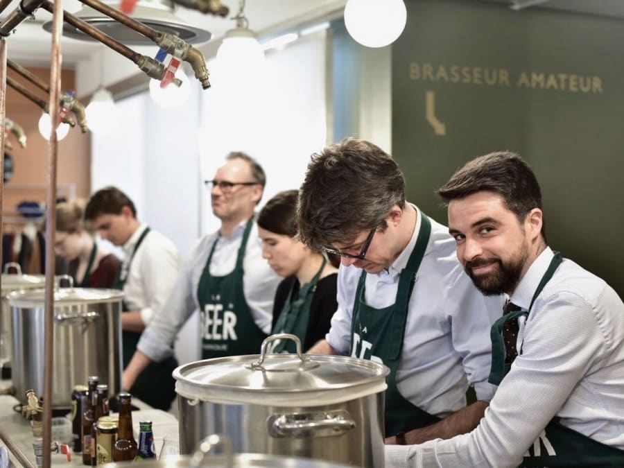 Team Building Atelier Brassage de bière à Paris 11ème