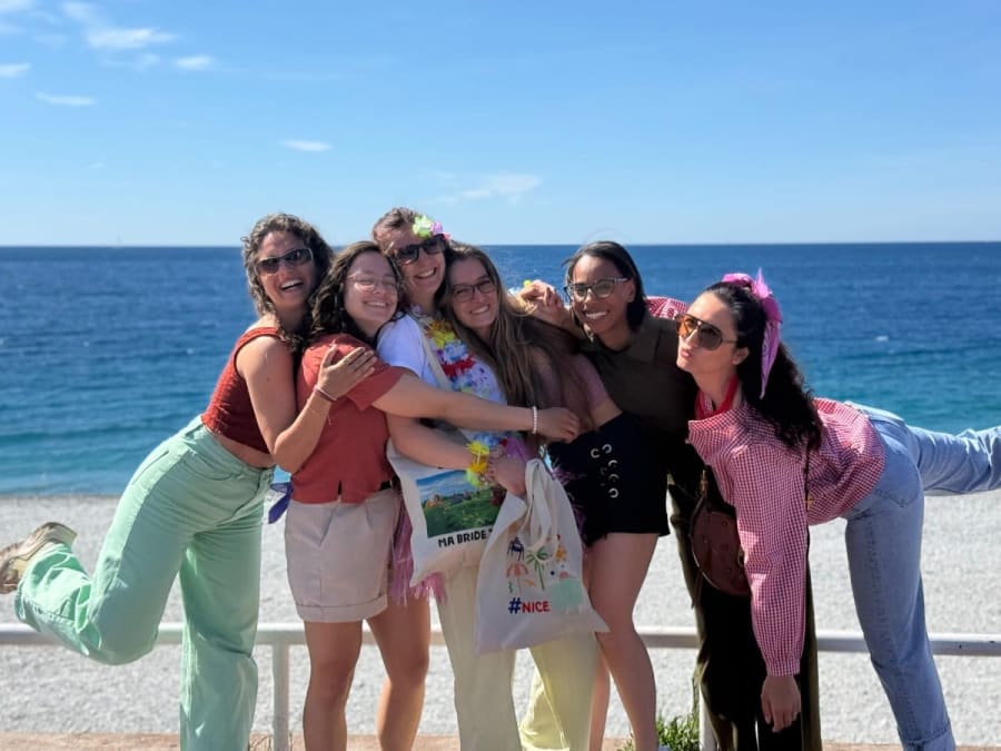 Caça ao tesouro especial para a despedida de solteira em Nice (06)