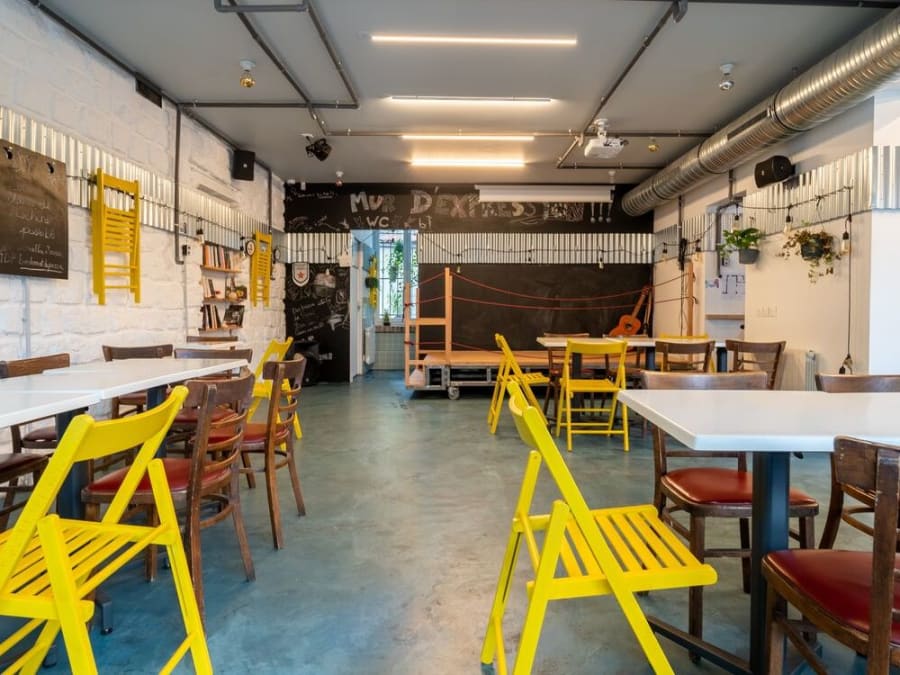 Social Bar à Saint-Ouen-Sur-Seine (93)