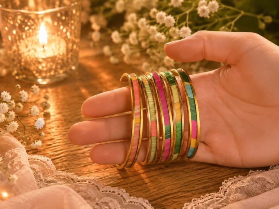 Taller de pulseras de marquetería de paja en Fontainebleau