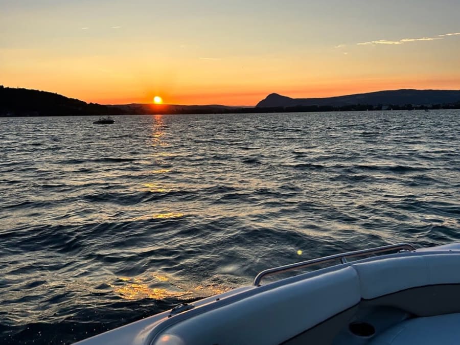 Private boat trip on Lake Annecy