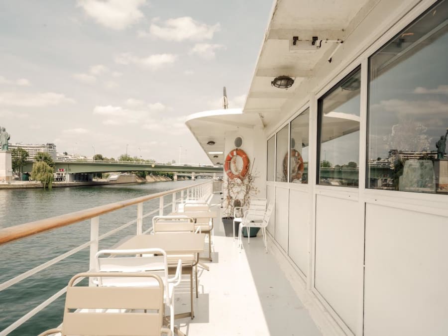 Péniche Quai Liberté à Paris 15ème