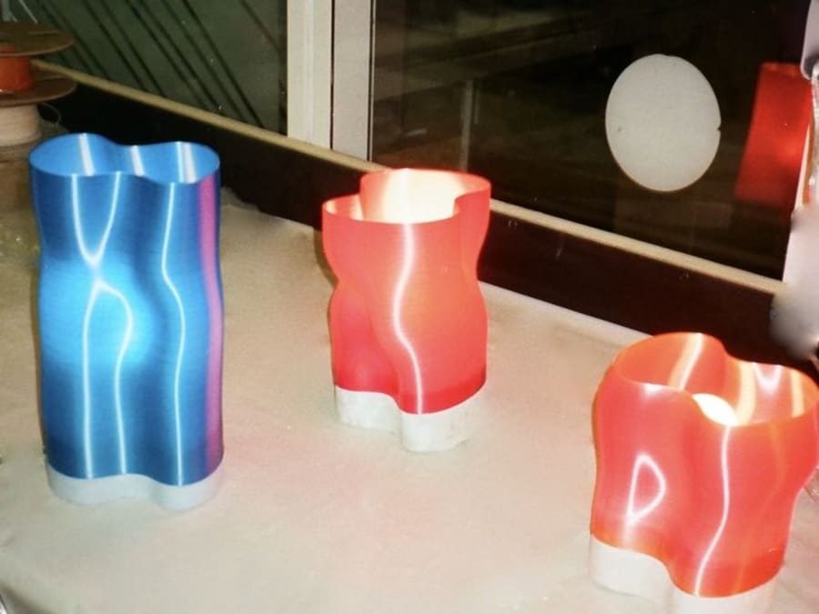 Taller para crear una lámpara de diseño en 3D en el distrito 19 