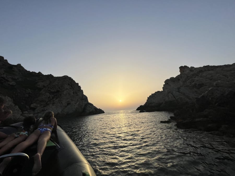 Promenade "L'apéro du capitaine" en semi-rigide depuis Calvi