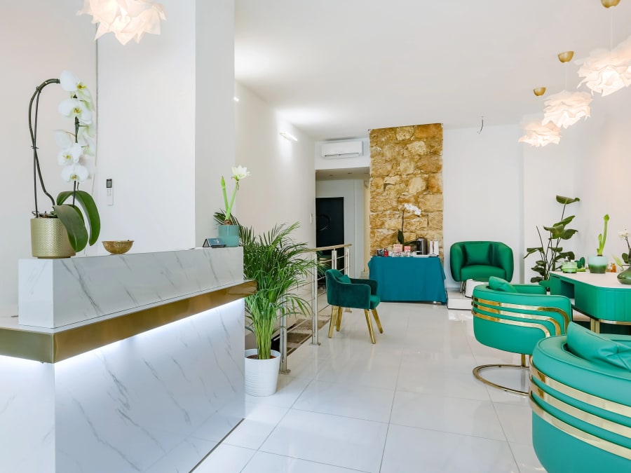 Relaxing massage in Nice (06)