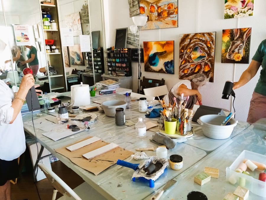 Furniture and object relooking course in Poissy (78)