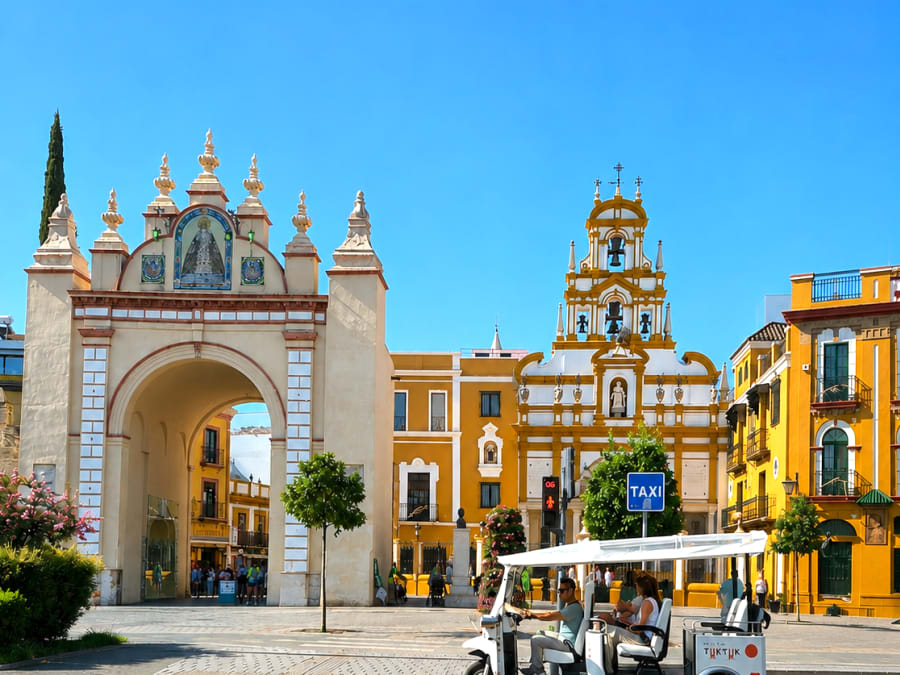 Grande tour guidato in tuk-tuk a Siviglia
