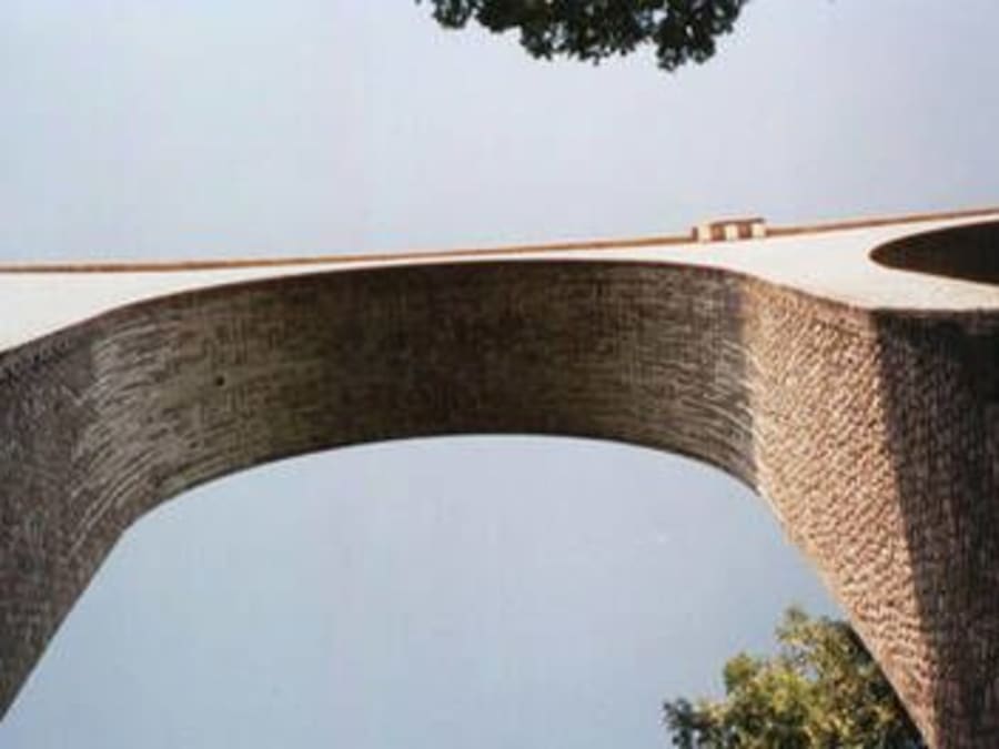 Saut à l'élastique avec touché d'eau du Viaduc d'Arudy (64)