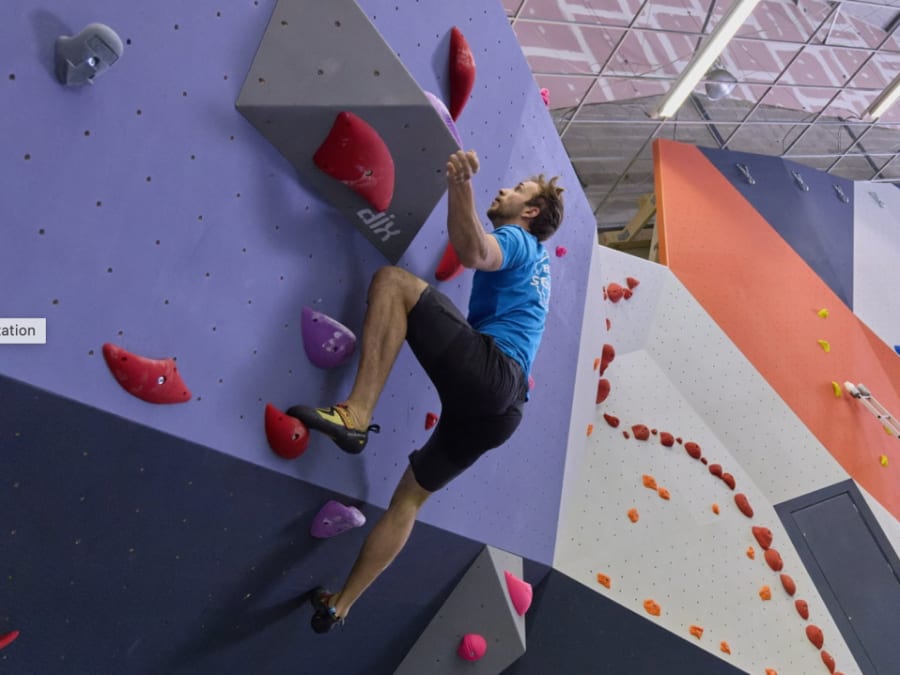 Séance d'escalade en équipe au Pontet (84)