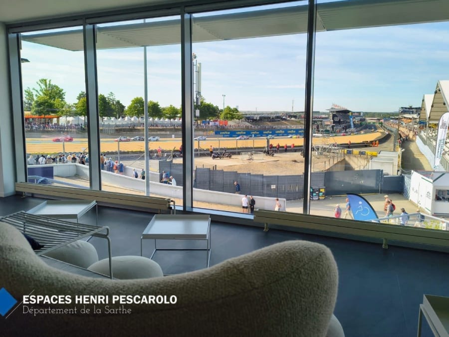 Espaces Henri Pescarolo au Mans (72)