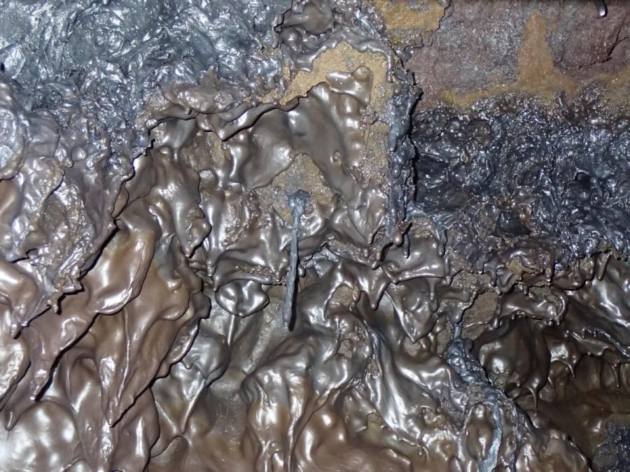 Découverte des grottes volcaniques à la Réunion