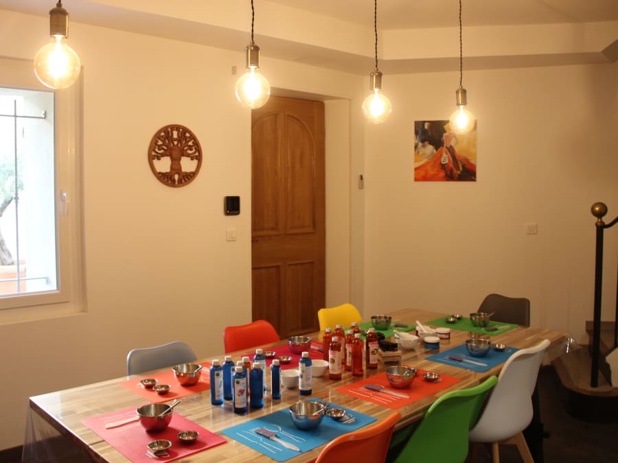 Anniversaire Création de Cosmétiques 8-13 ans à Allauch