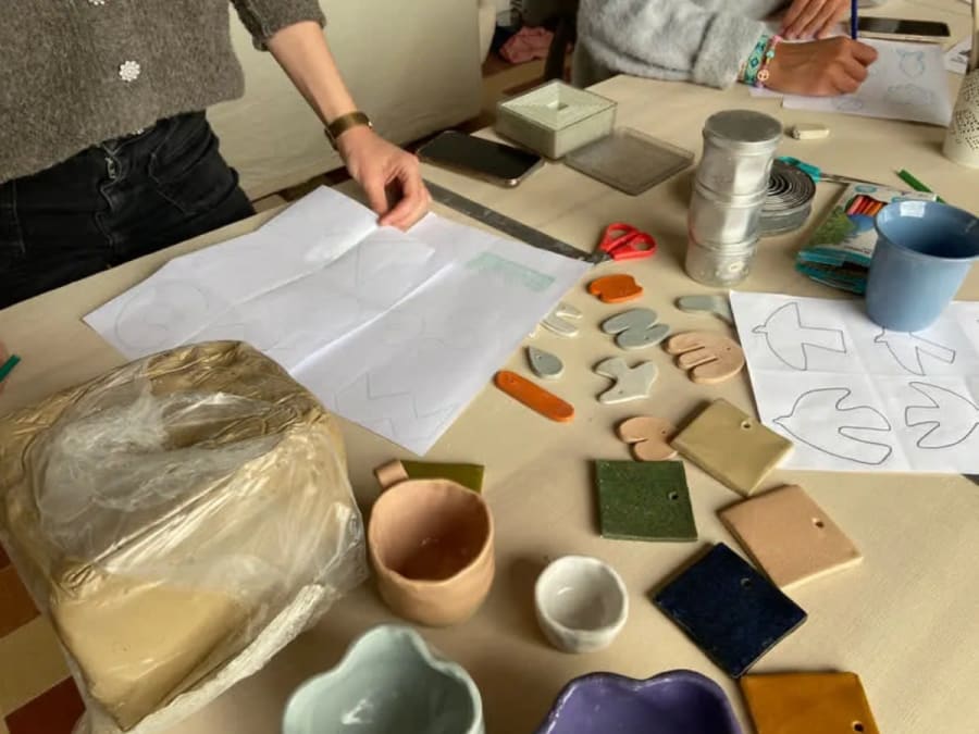 Atelier céramique création de decorations murale à Lille (59)