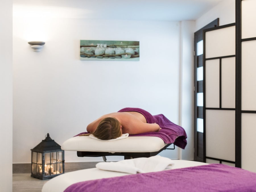 SPA privatif jacuzzi, hammam & massage à Gondecourt (59)