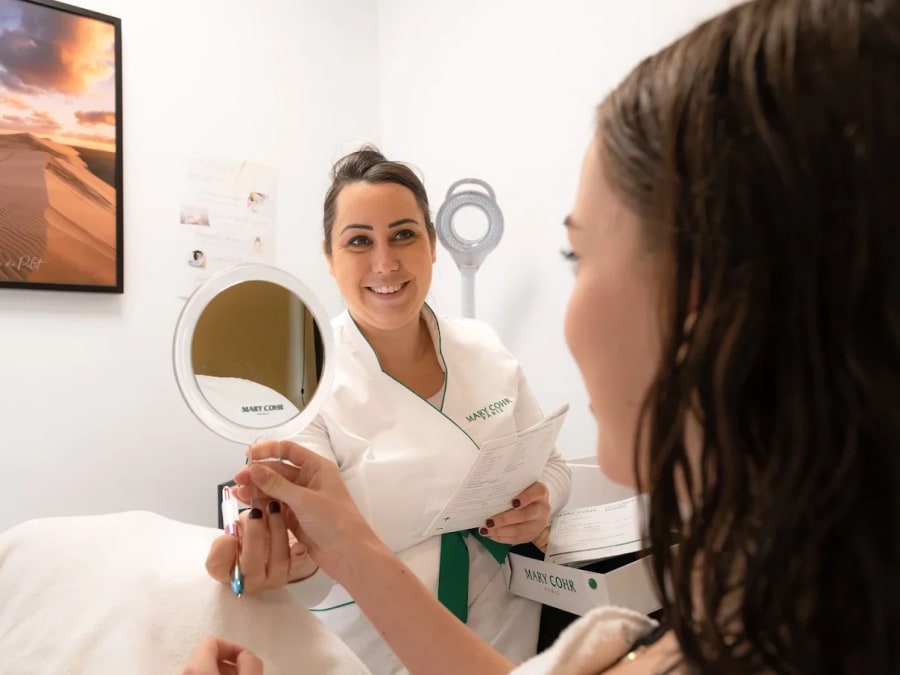 Soin du visage "Expert Anti-Âge" à Rezé (44)