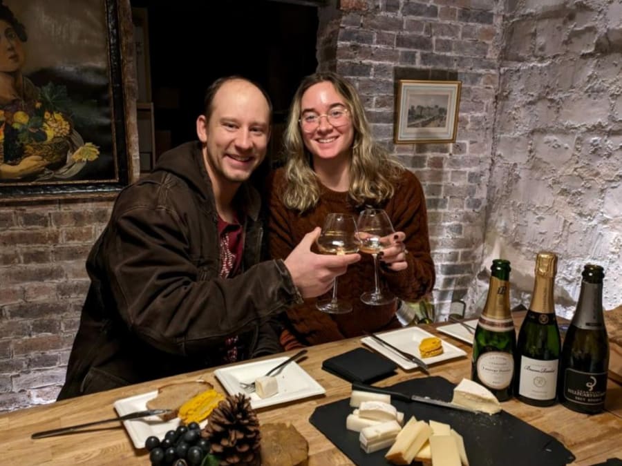 Tour gastronomique et champagne à Paris