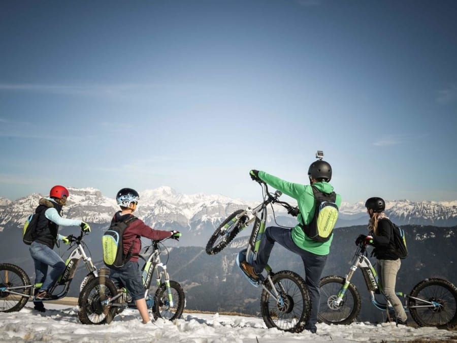 Off-road scooter tour near Annecy (74)