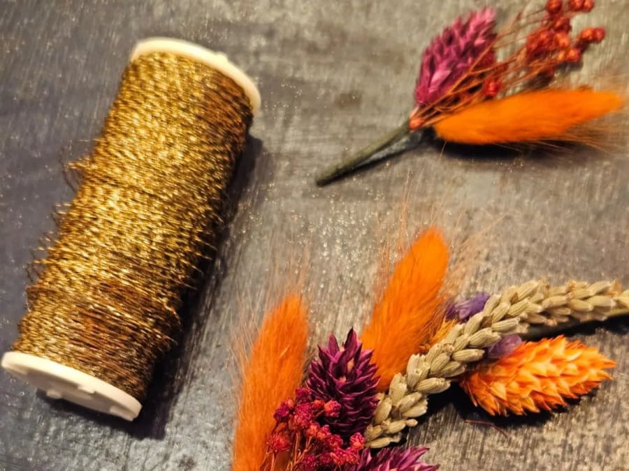 EVJF Atelier couronne de fleurs séchées près de Nantes