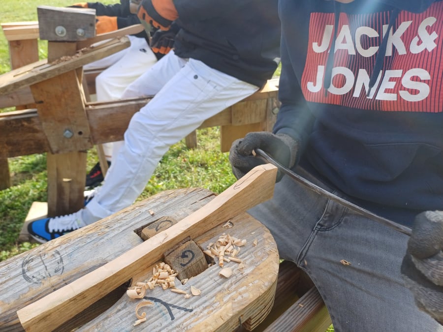 Taller de espátulas de madera cerca de Fontainebleau (77)
