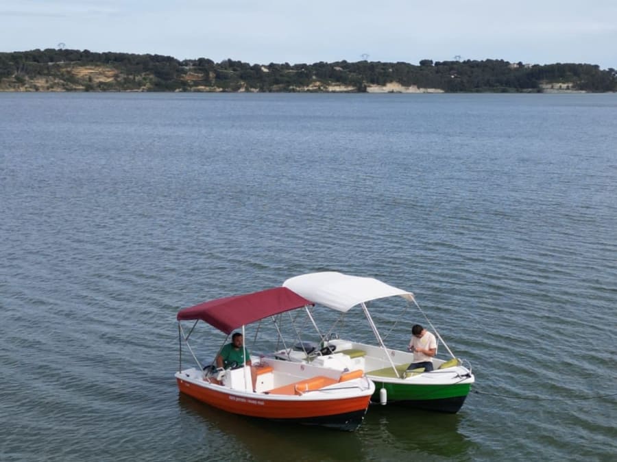 Location de bateau électrique à Istres (13)