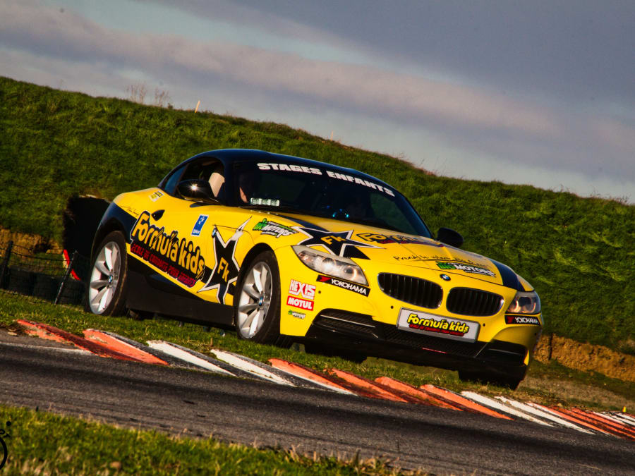 Curso de conducción para niños cerca de Burdeos (17)