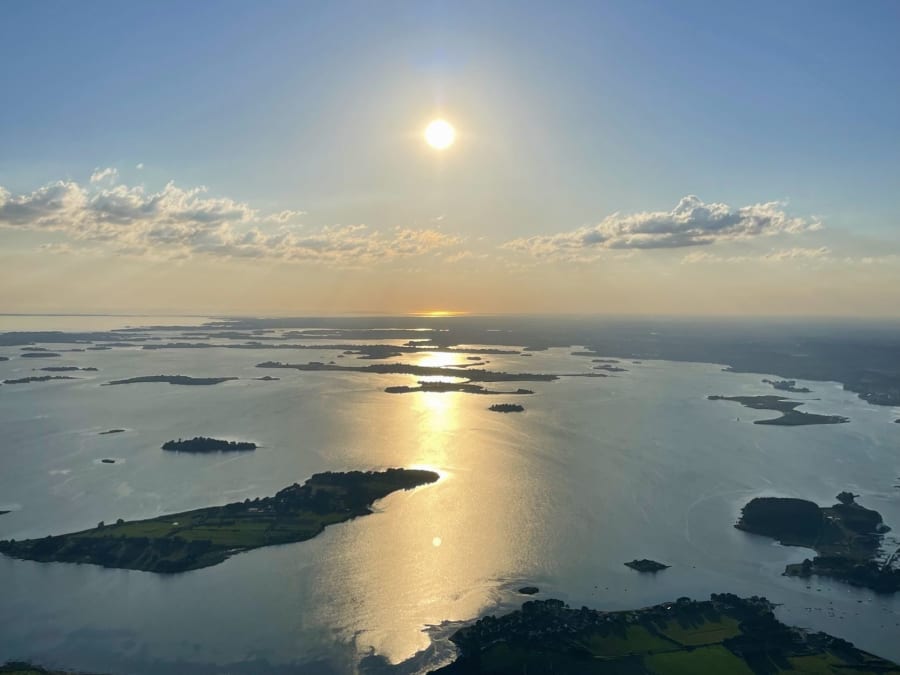 Microlight autogyro flight in the Morbihan Gulf (56)