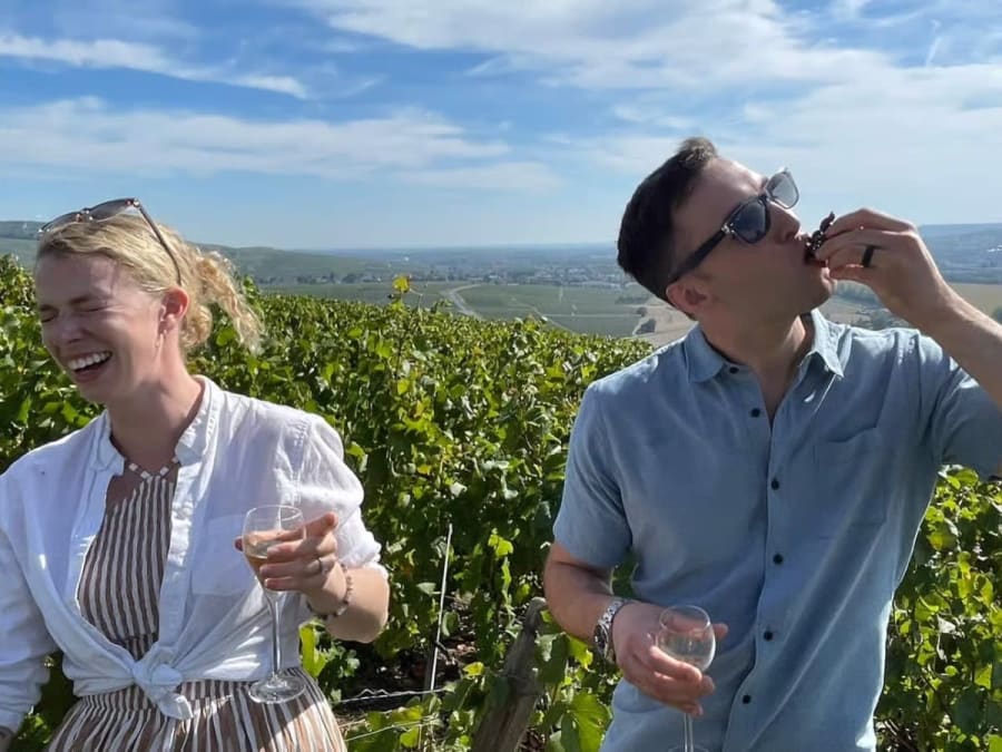Recorrido por Épernay y sus alrededores en un Autobús Imperial con degustaciones
