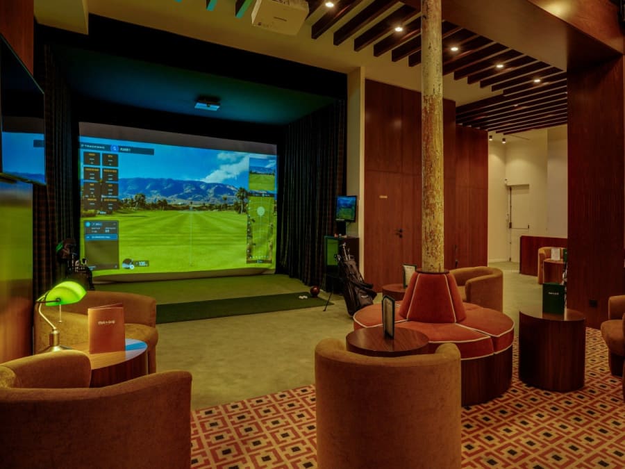 EVG/EVJF Golf indoor sur simulateur à Paris 17ème
